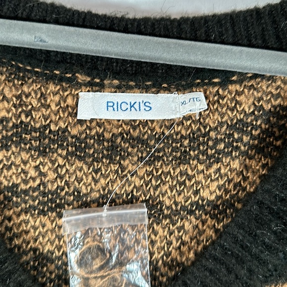 Ricki’s Black & Brown Tiger Striped Soft Sweater - Picture 5 of 7